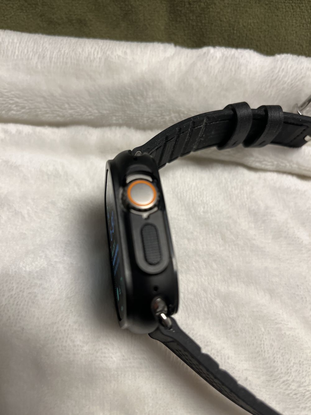   Apple Watch TitanShield Ultra fém védőkeret 49mm – fekete
