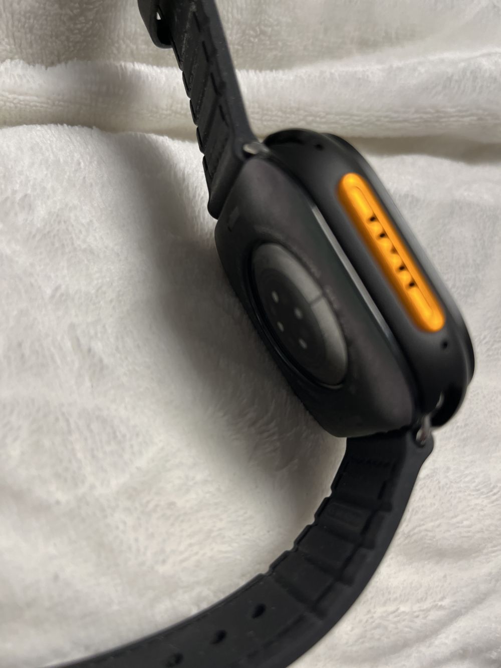   Apple Watch TitanShield Ultra fém védőkeret 49mm – fekete
